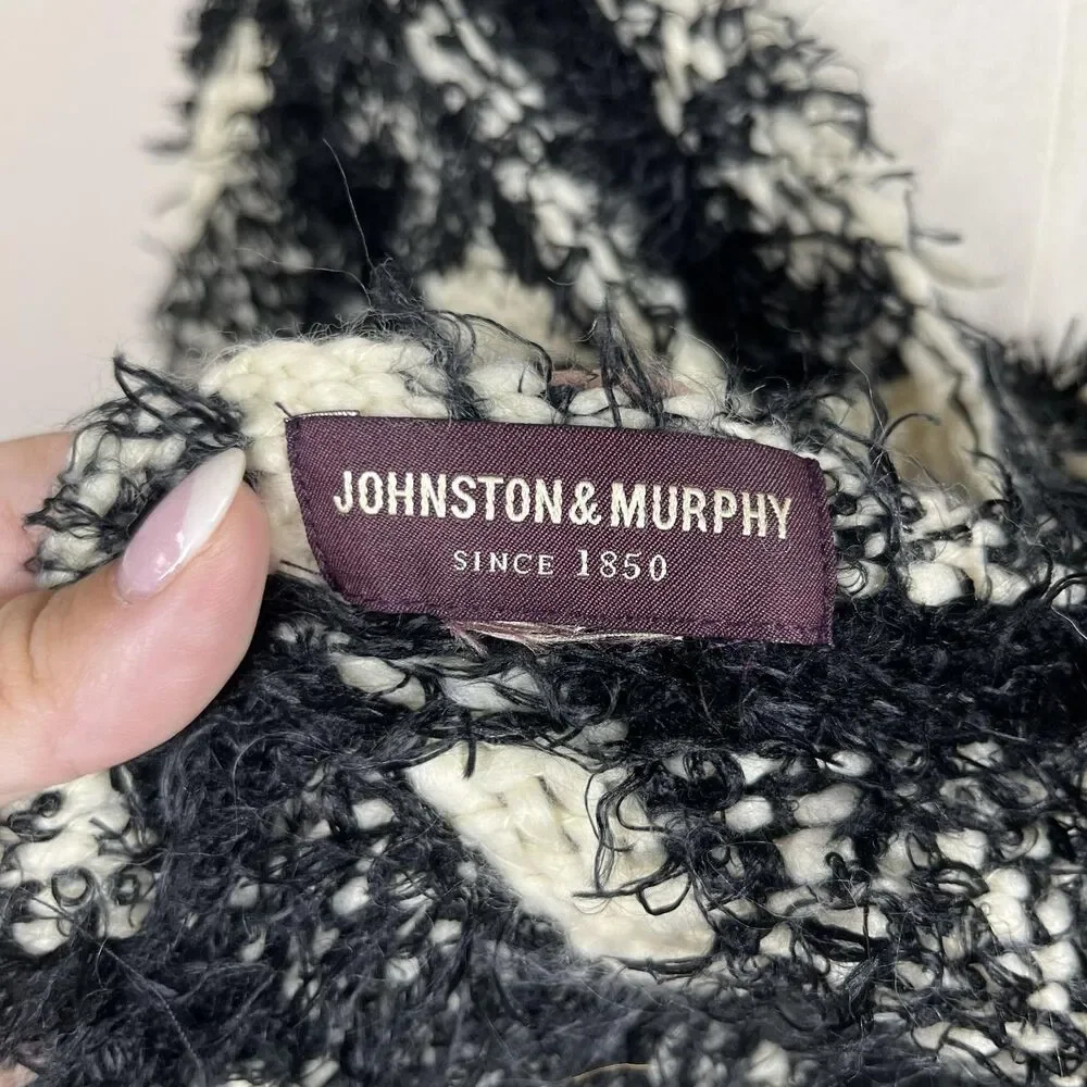 Johnston Murphy Scarf Womens One Size Black Plaid Knit Winter Wrap Shawl Cozy